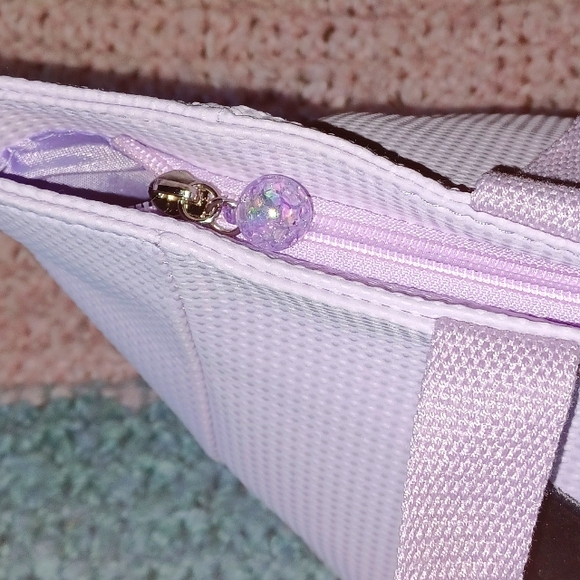 Kuromi's Wonderful Lilac Tote and Dangler/Keychain - Picture 9 of 16
